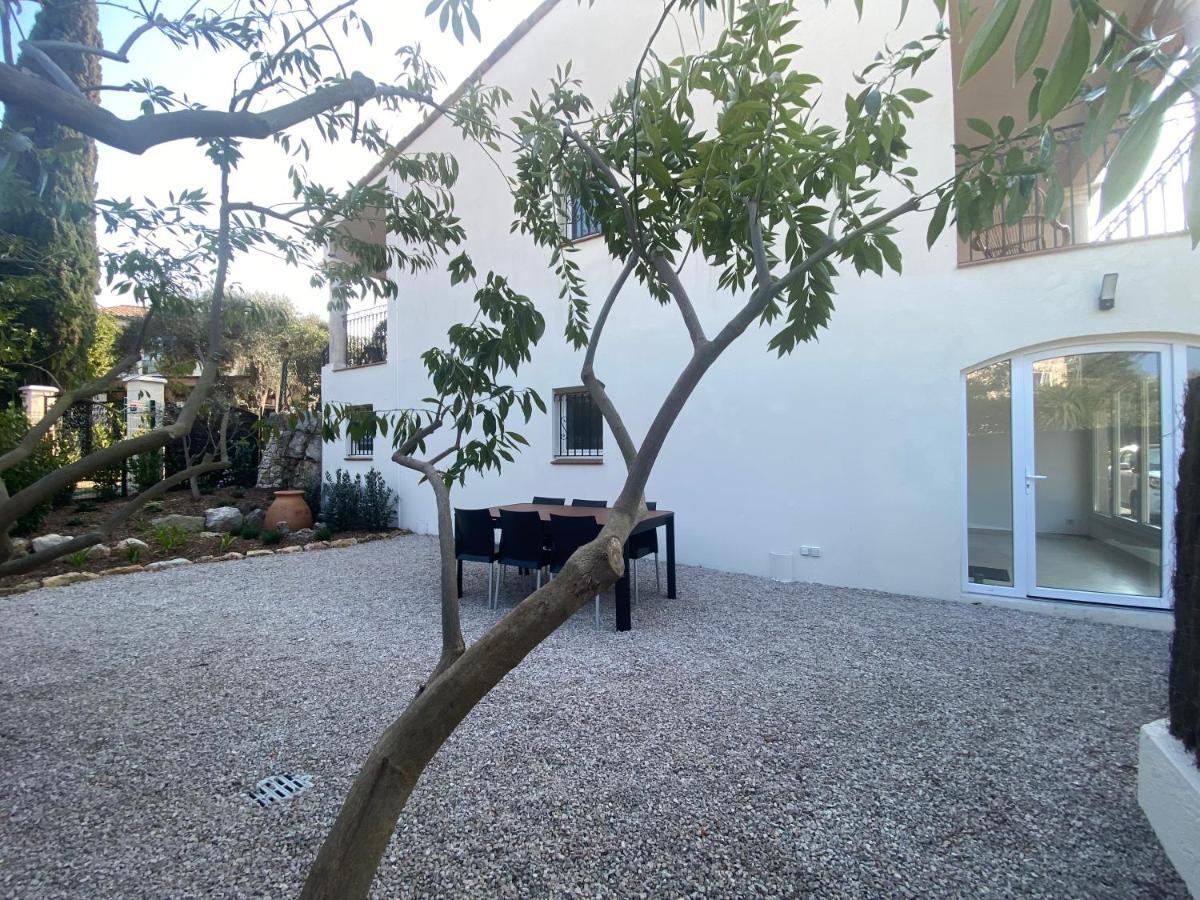 Superbe Appartement Au Coeur Du Cap D'Antibes Dış mekan fotoğraf